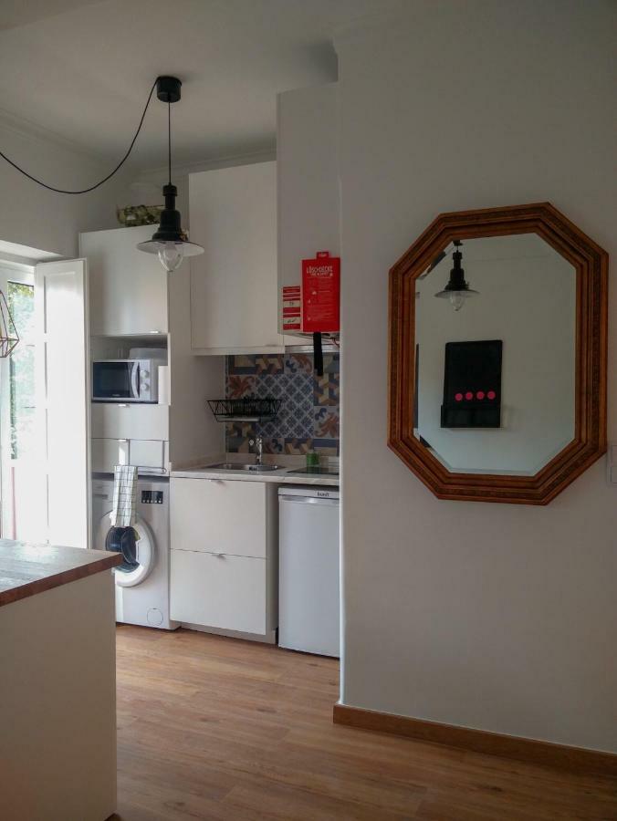 Casa Da Tia Adozinda Apartman Lisboa Kültér fotó